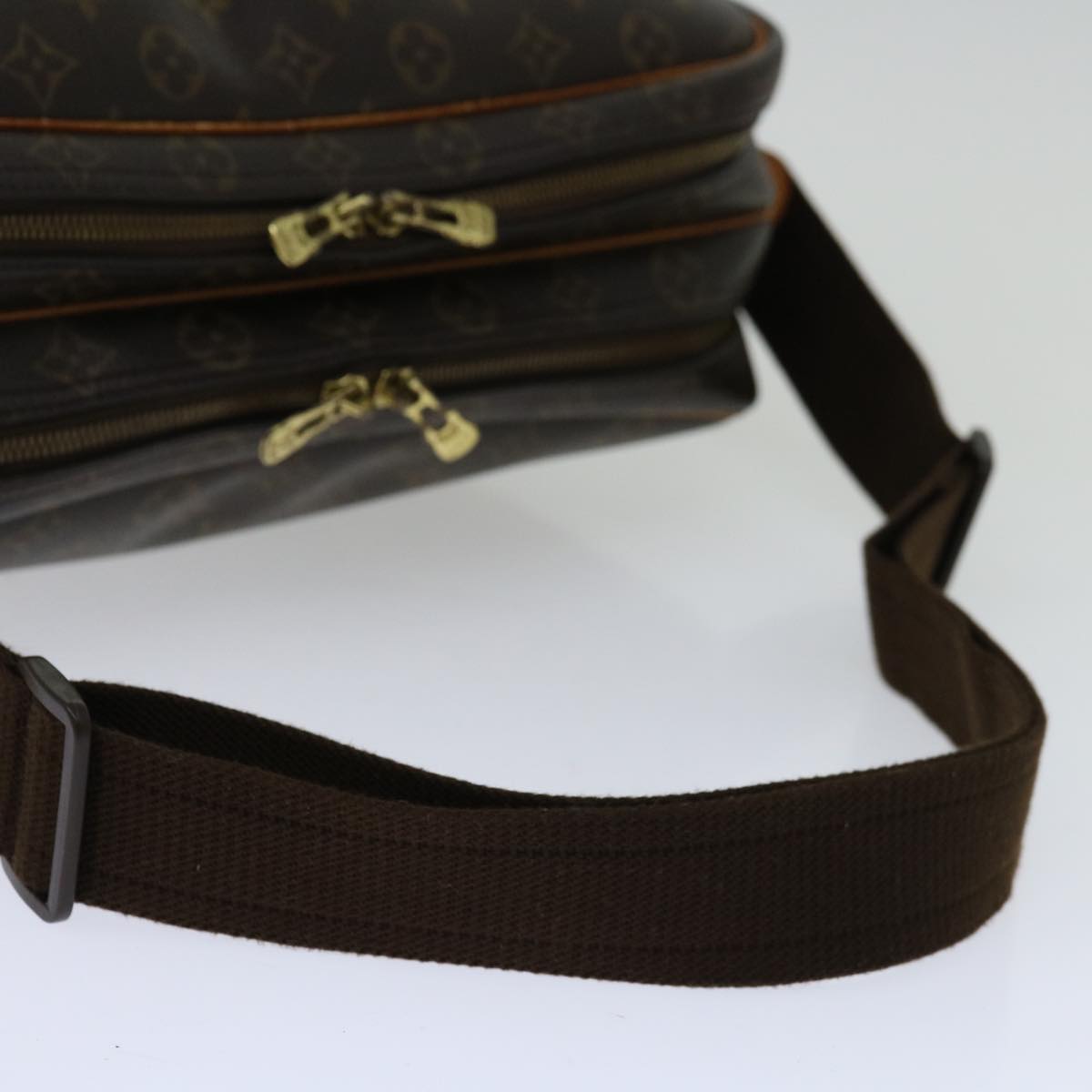 Louis Vuitton Reporter Brown Canvas Shoulder Bag