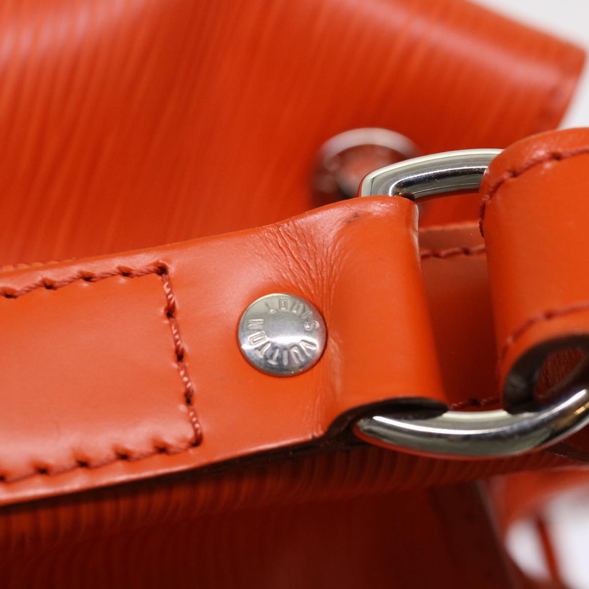 Louis Vuitton Petit Noé Orange Leather Shoulder Bag