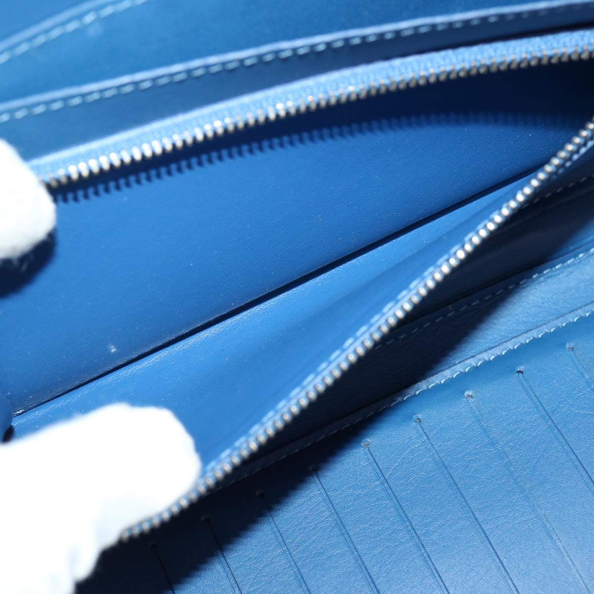 Louis Vuitton Atholl Blue Leather Clutch Bag