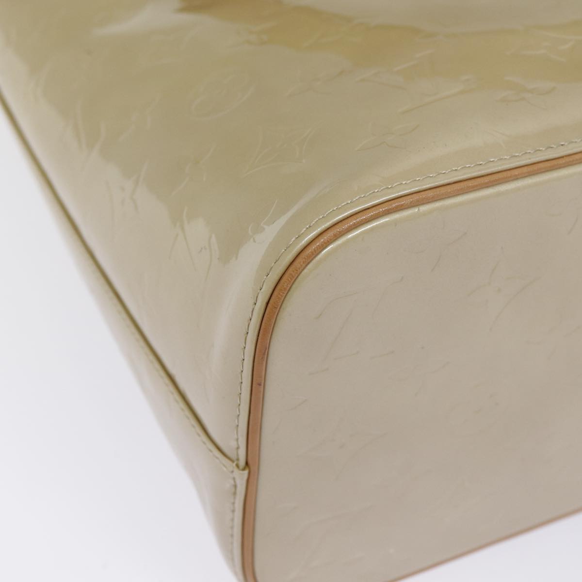Louis Vuitton Houston Beige Patent Leather Handbag