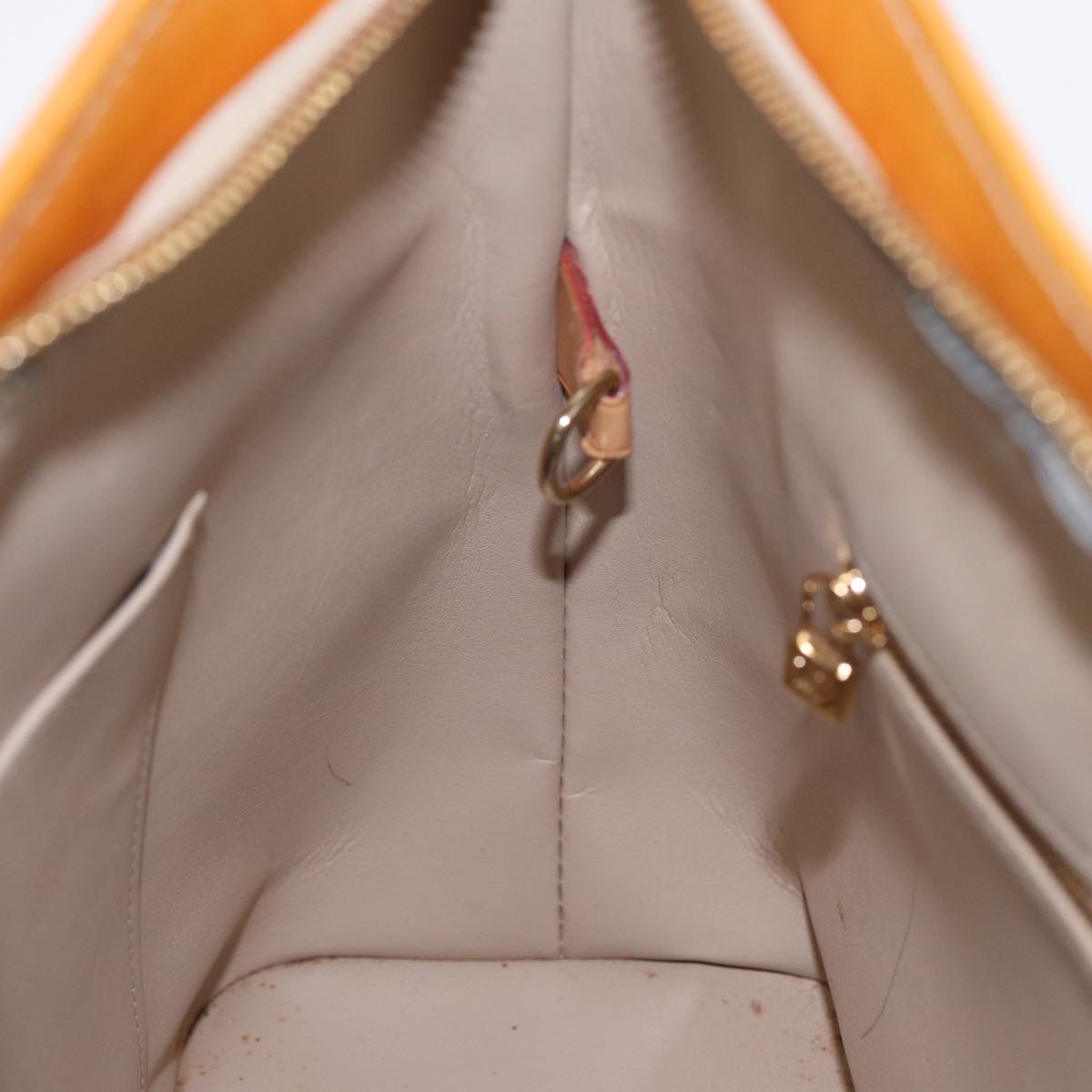 Louis Vuitton Houston Beige Patent Leather Handbag