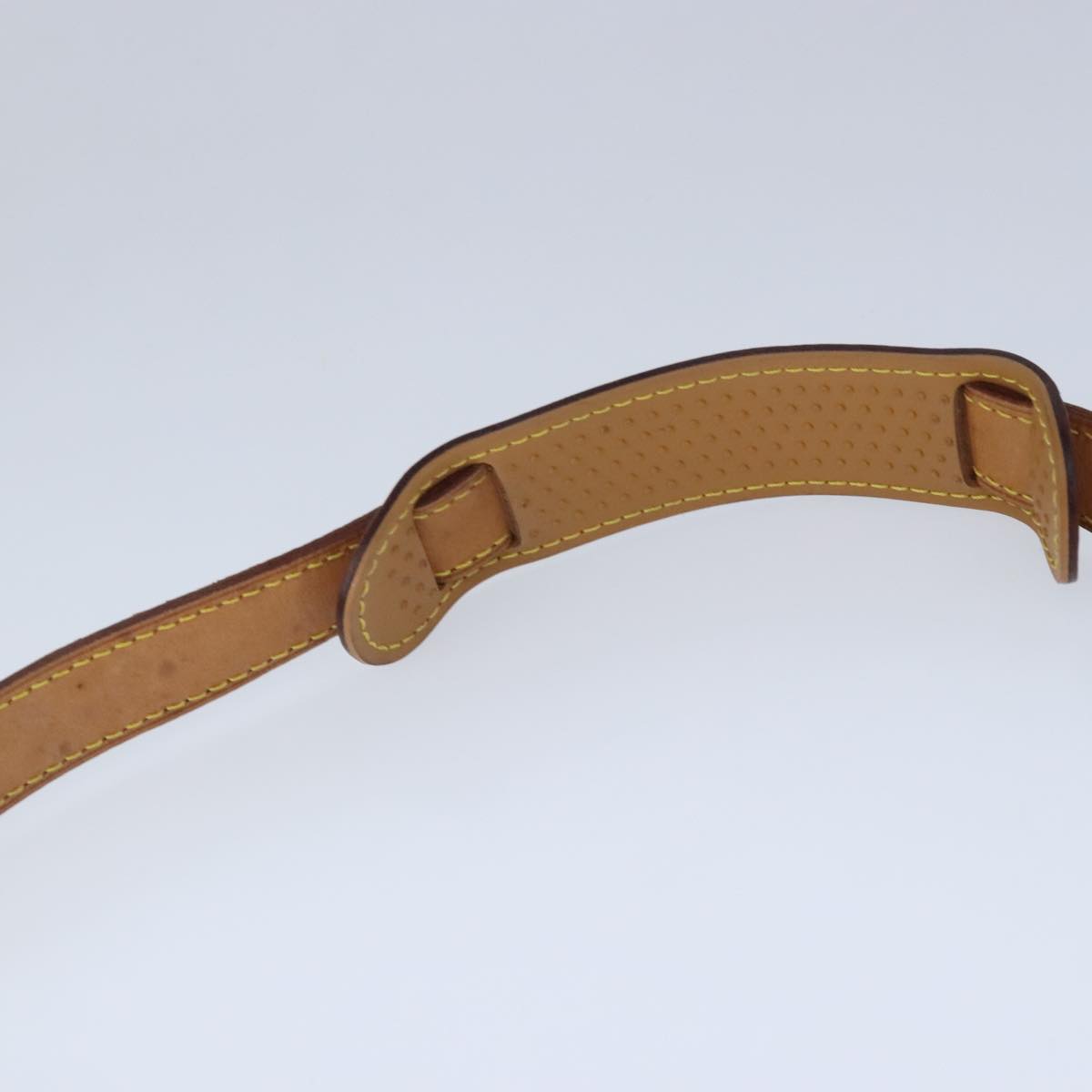 Louis Vuitton Shoulder Strap Beige Leather Bag Jewelry