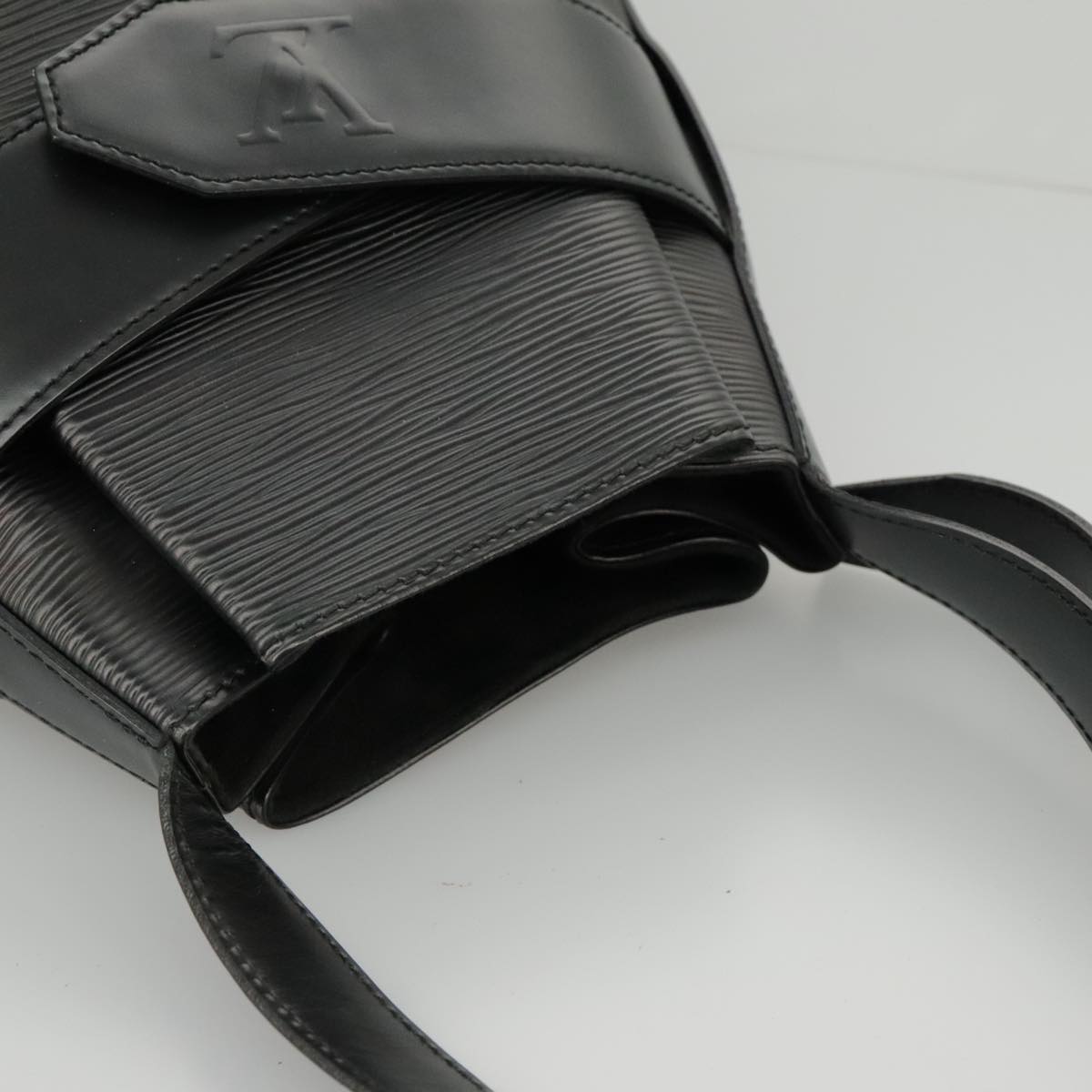 Louis Vuitton Sac D'épaule Black Leather Shoulder Bag