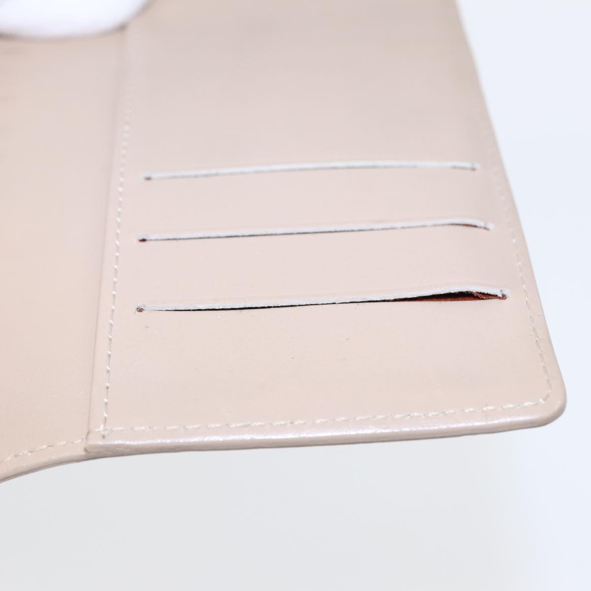 Louis Vuitton Agenda Pm Beige Patent Leather Wallet
