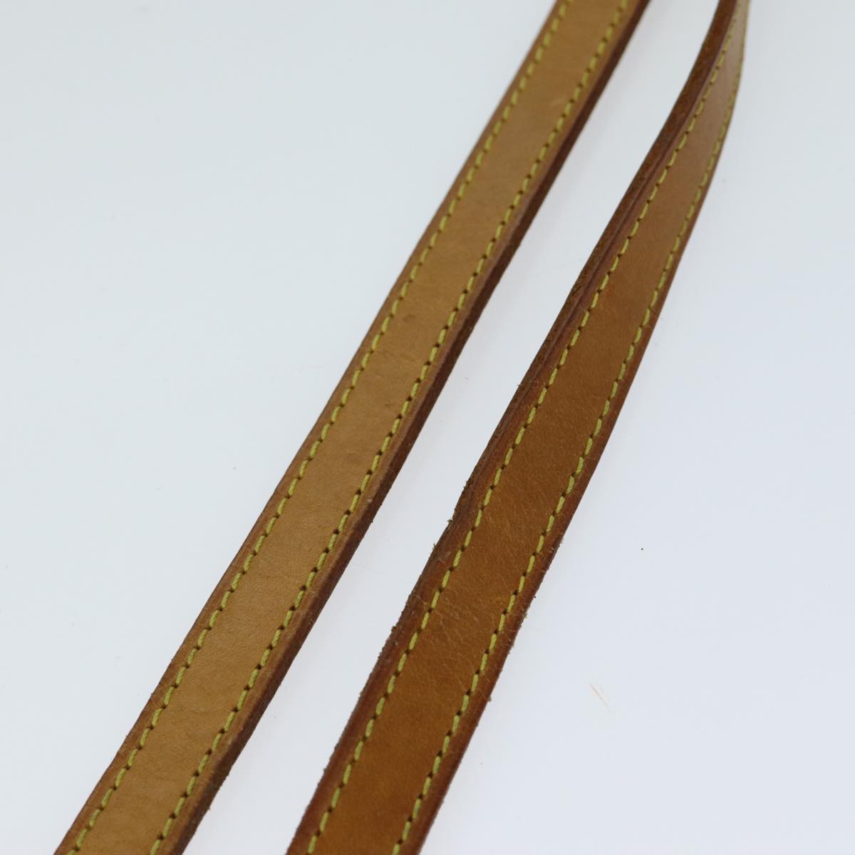 Louis Vuitton Shoulder Strap Beige Leather Bag Jewelry