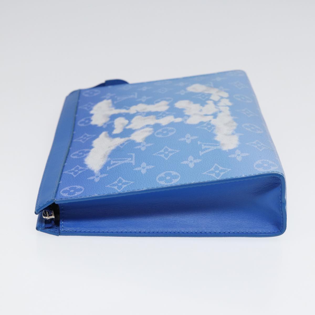 Louis Vuitton Pochette Voyage Blue Cloth Clutch Bag
