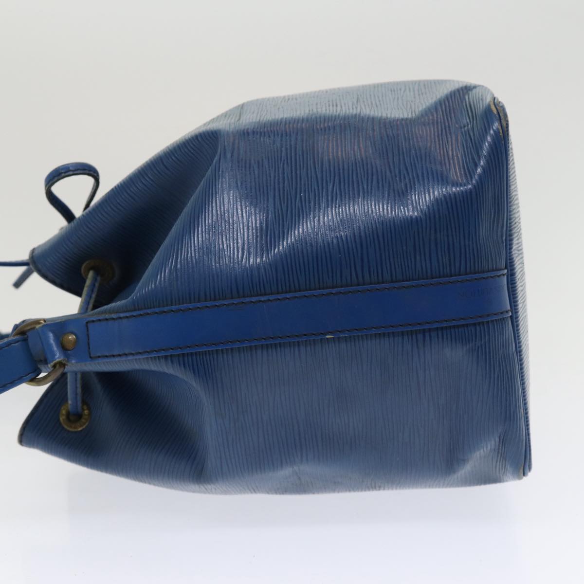 Louis Vuitton Noé Pm Blue Leather Shoulder Bag