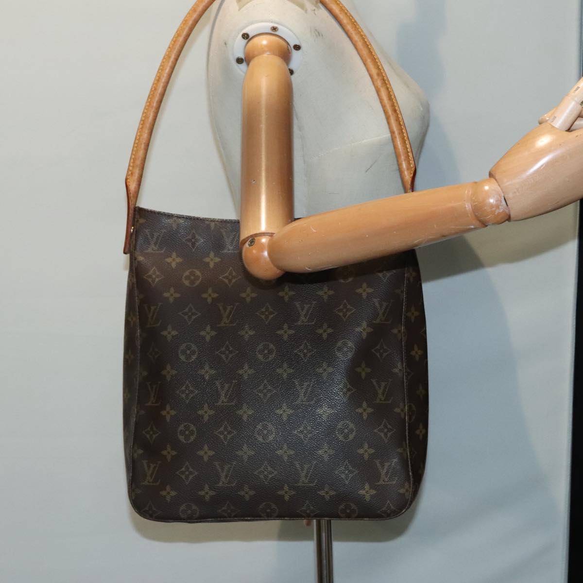 Louis Vuitton Looping Brown Canvas Shoulder Bag