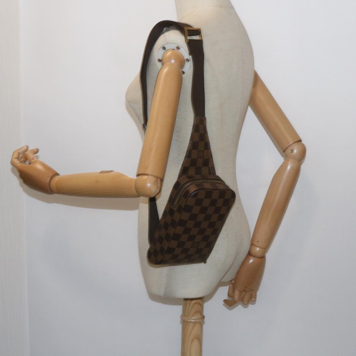 Louis Vuitton Geronimos Brown Canvas Shoulder Bag