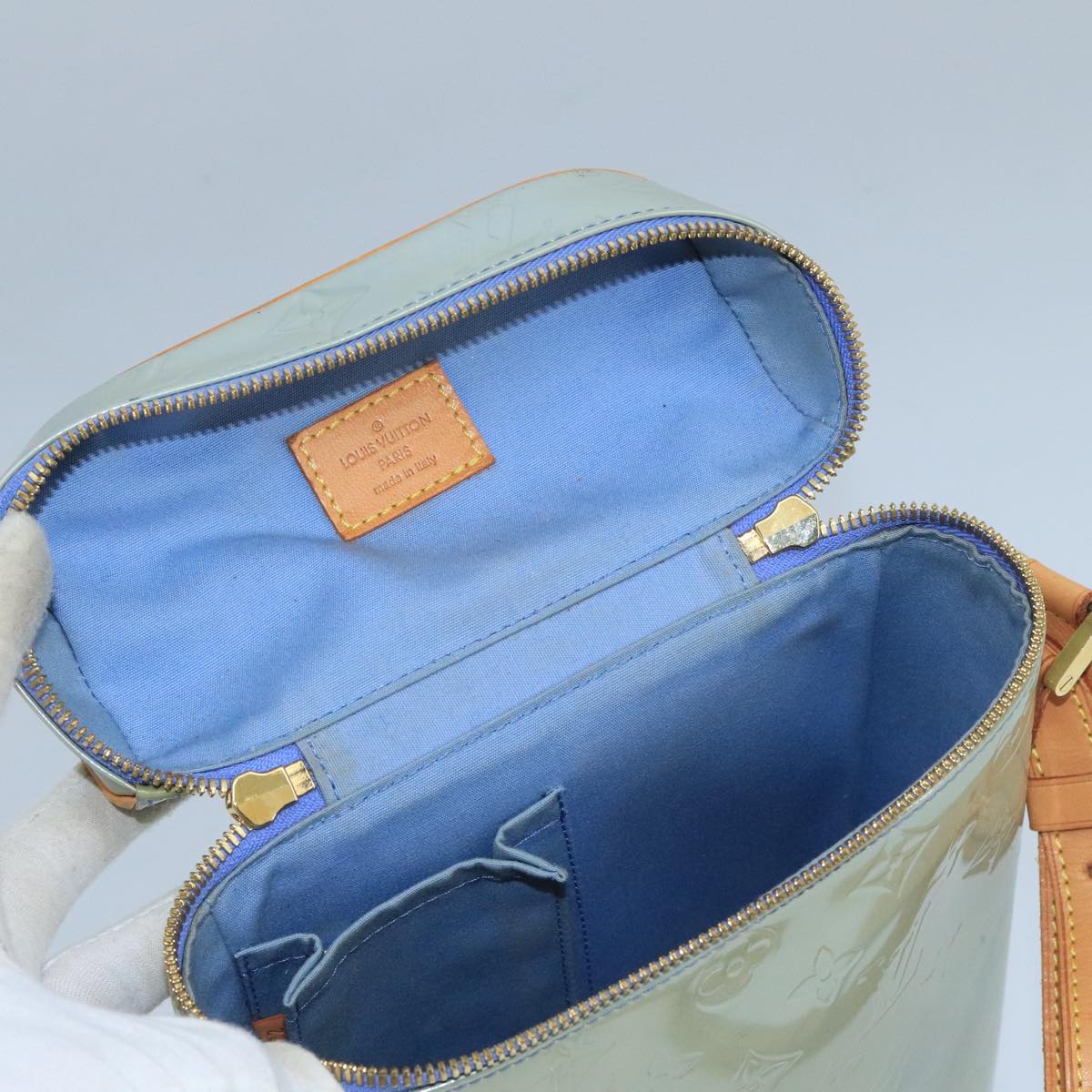 Louis Vuitton Sullivan Grey Patent Leather Shoulder Bag