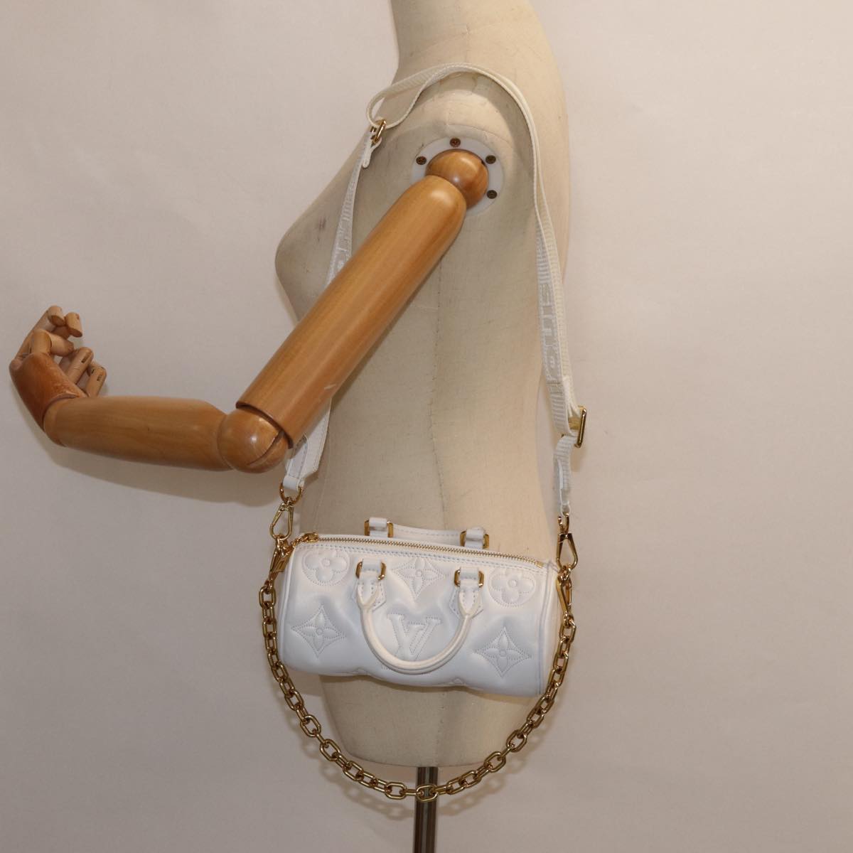 Louis Vuitton Papillon White Leather Handbag