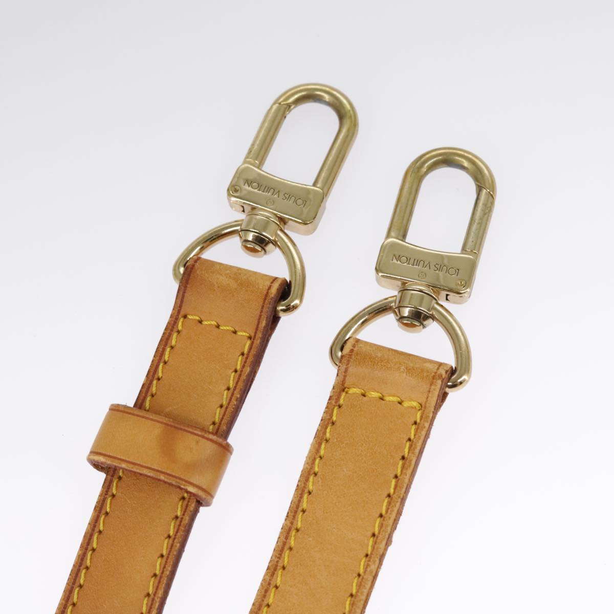 Louis Vuitton Shoulder Strap Beige Leather Bag Jewelry