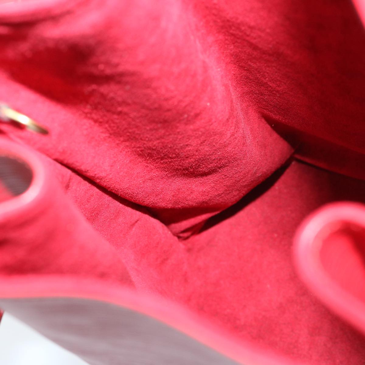 Louis Vuitton Sac D'épaule Red Leather Shoulder Bag