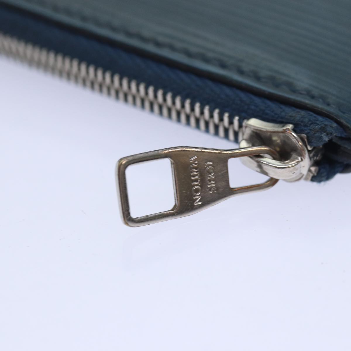 Louis Vuitton Porte-Monnaie Blue Leather Wallet