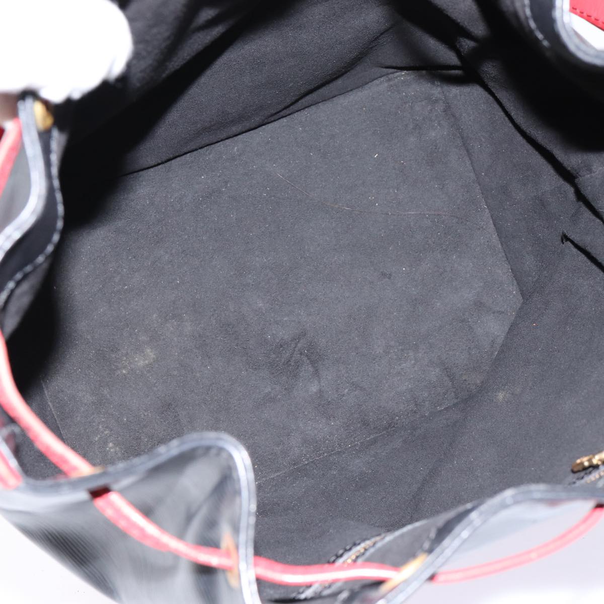Louis Vuitton Noe Black Leather Shoulder Bag