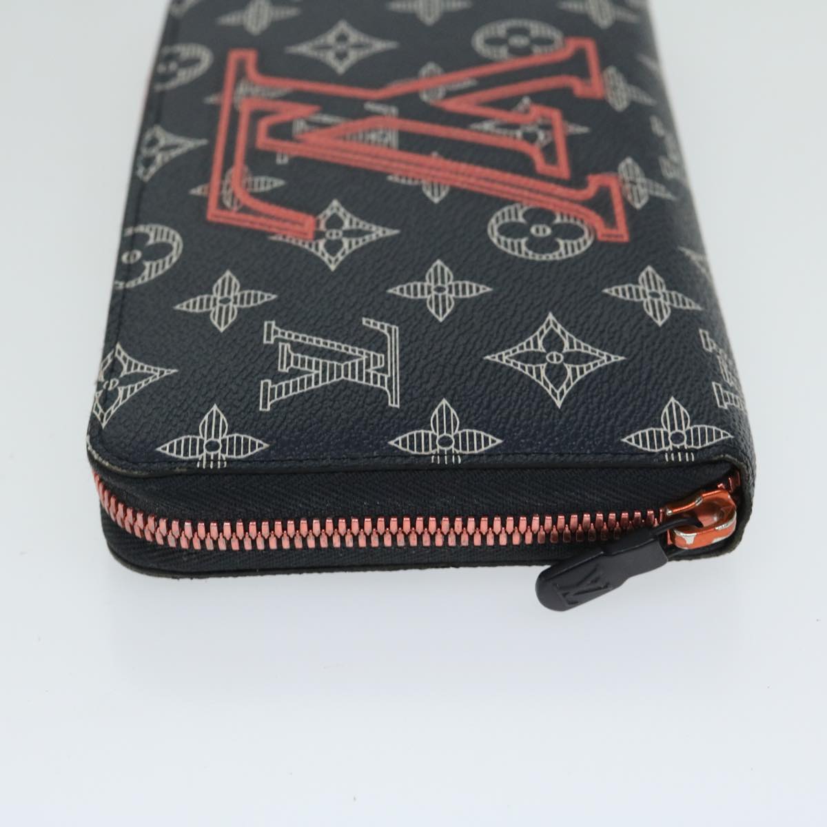 Louis Vuitton Zippy Organizer Black Canvas Wallet