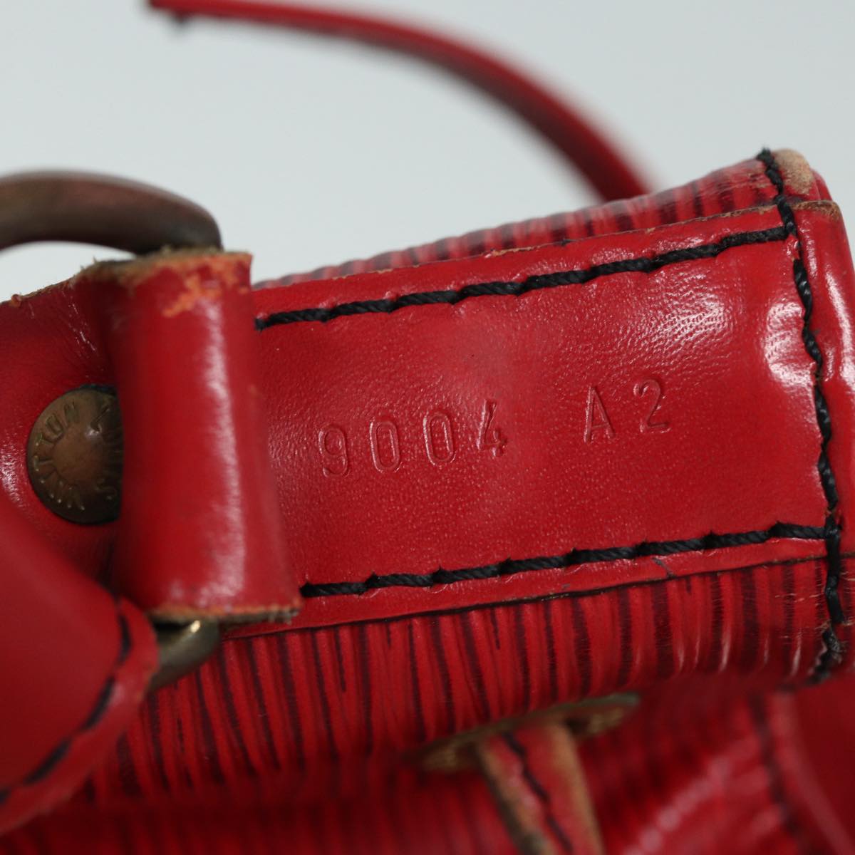Louis Vuitton Noe Red Leather Shoulder Bag