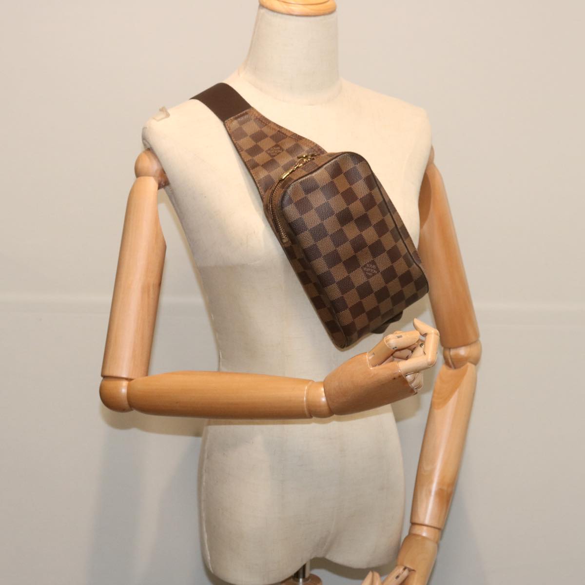 Louis Vuitton Geronimos Brown Canvas Shoulder Bag