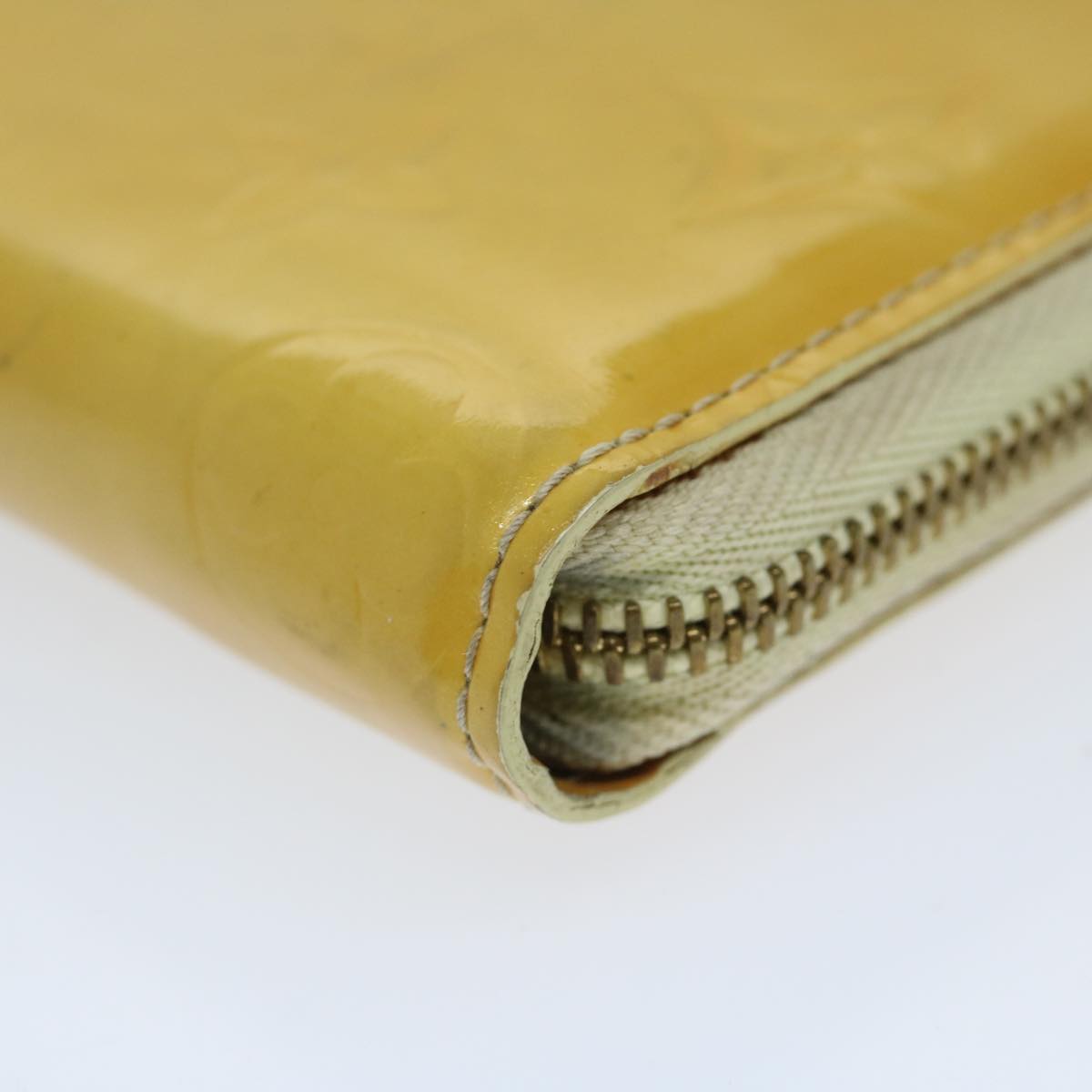 Louis Vuitton Vénus Beige Patent Leather Wallet