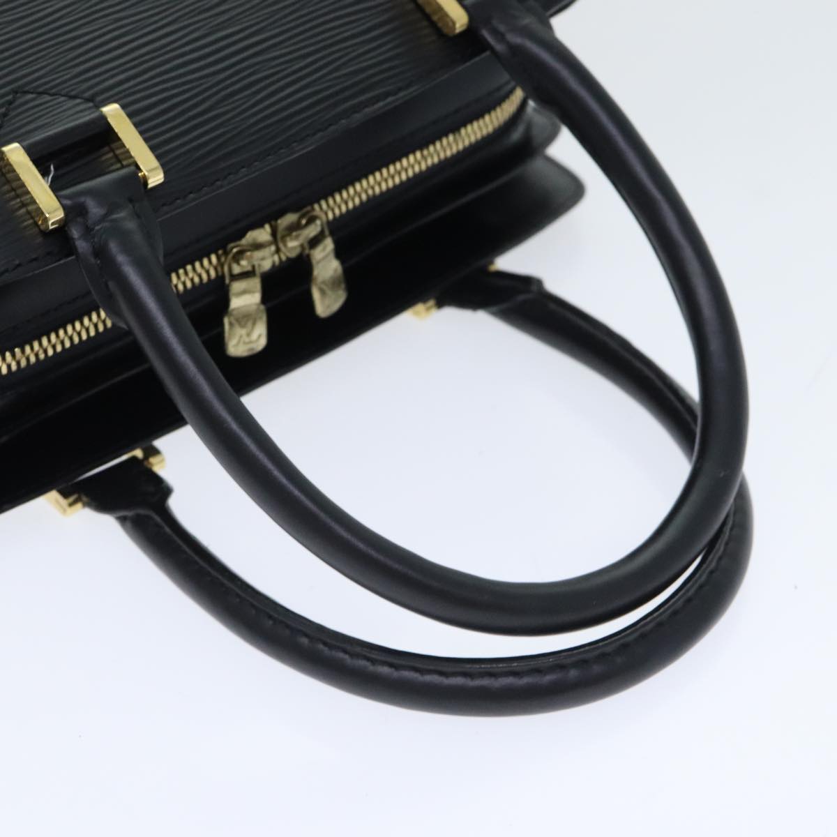 Louis Vuitton Pont Neuf Black Leather Handbag
