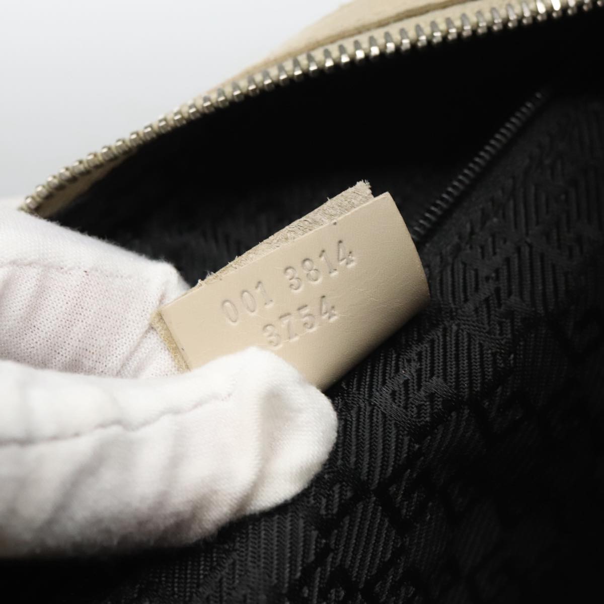 Gucci Hobo Beige Leather Shoulder Bag