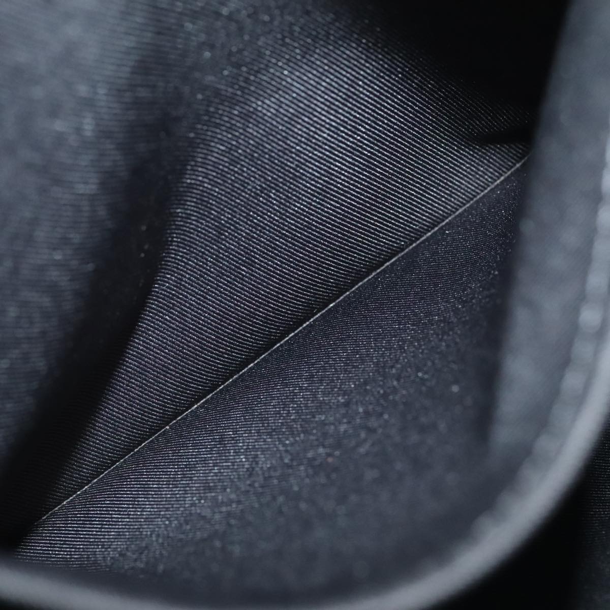 Louis Vuitton Discovery Black Leather Shoulder Bag