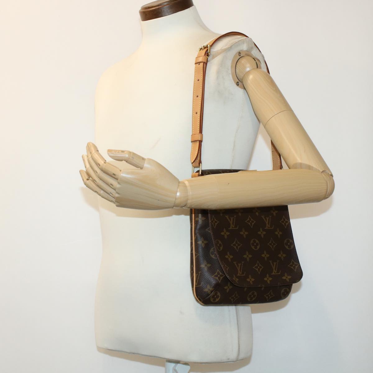 Louis Vuitton Musette Brown Canvas Shoulder Bag
