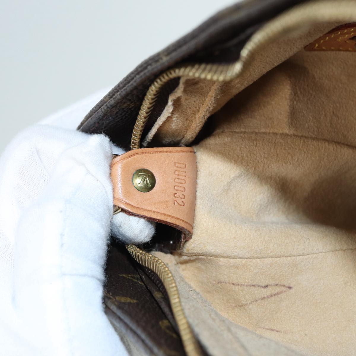 Louis Vuitton Looping Gm Brown Canvas Shoulder Bag