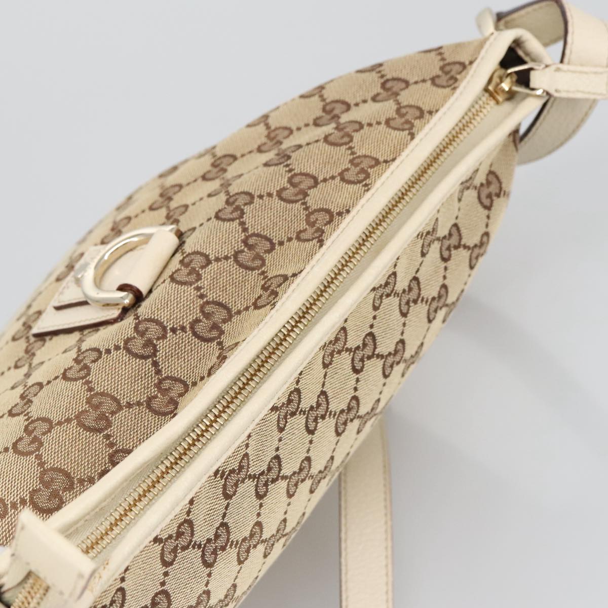 Gucci Beige Canvas Shoulder Bag