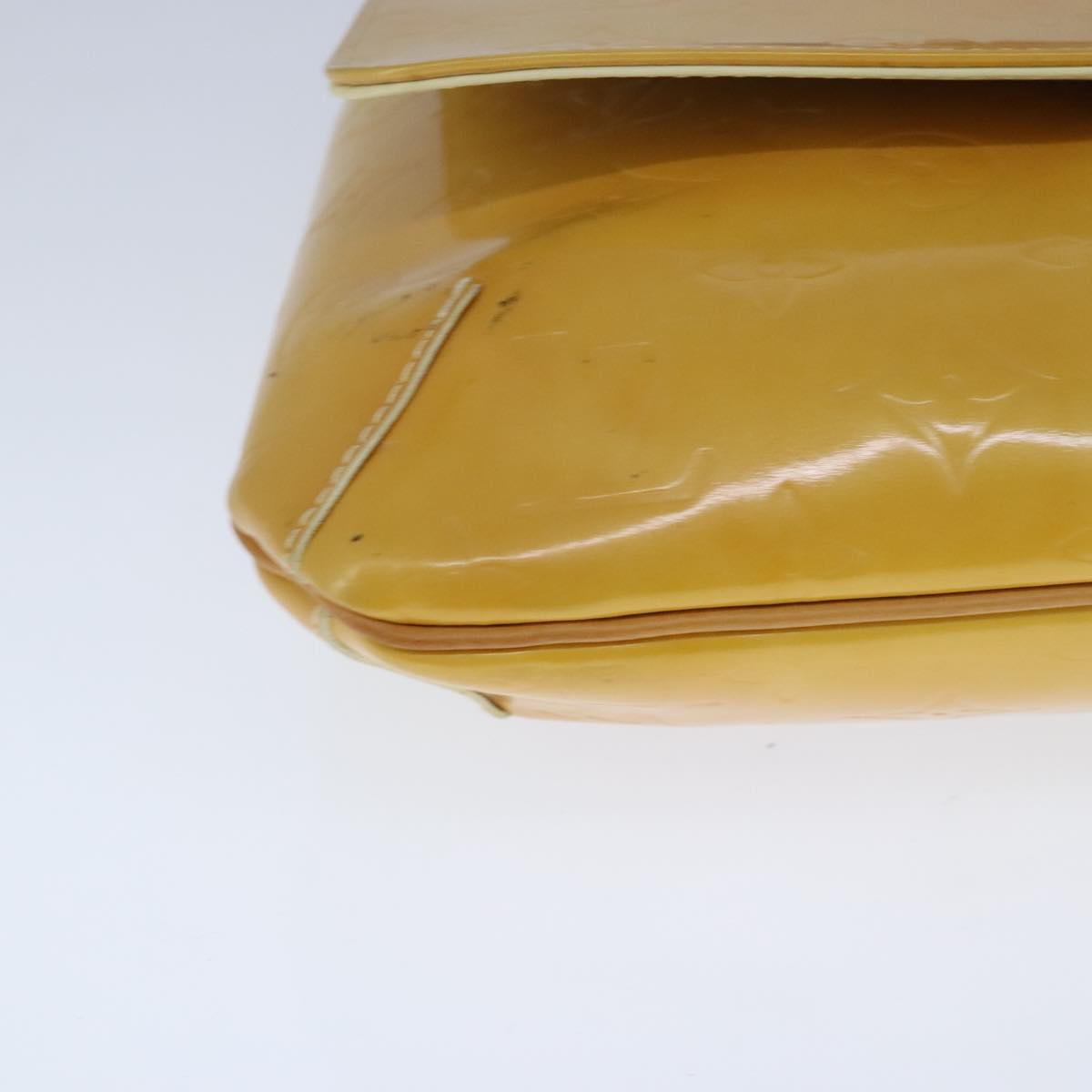 Louis Vuitton Thompson Street Beige Patent Leather Shoulder Bag