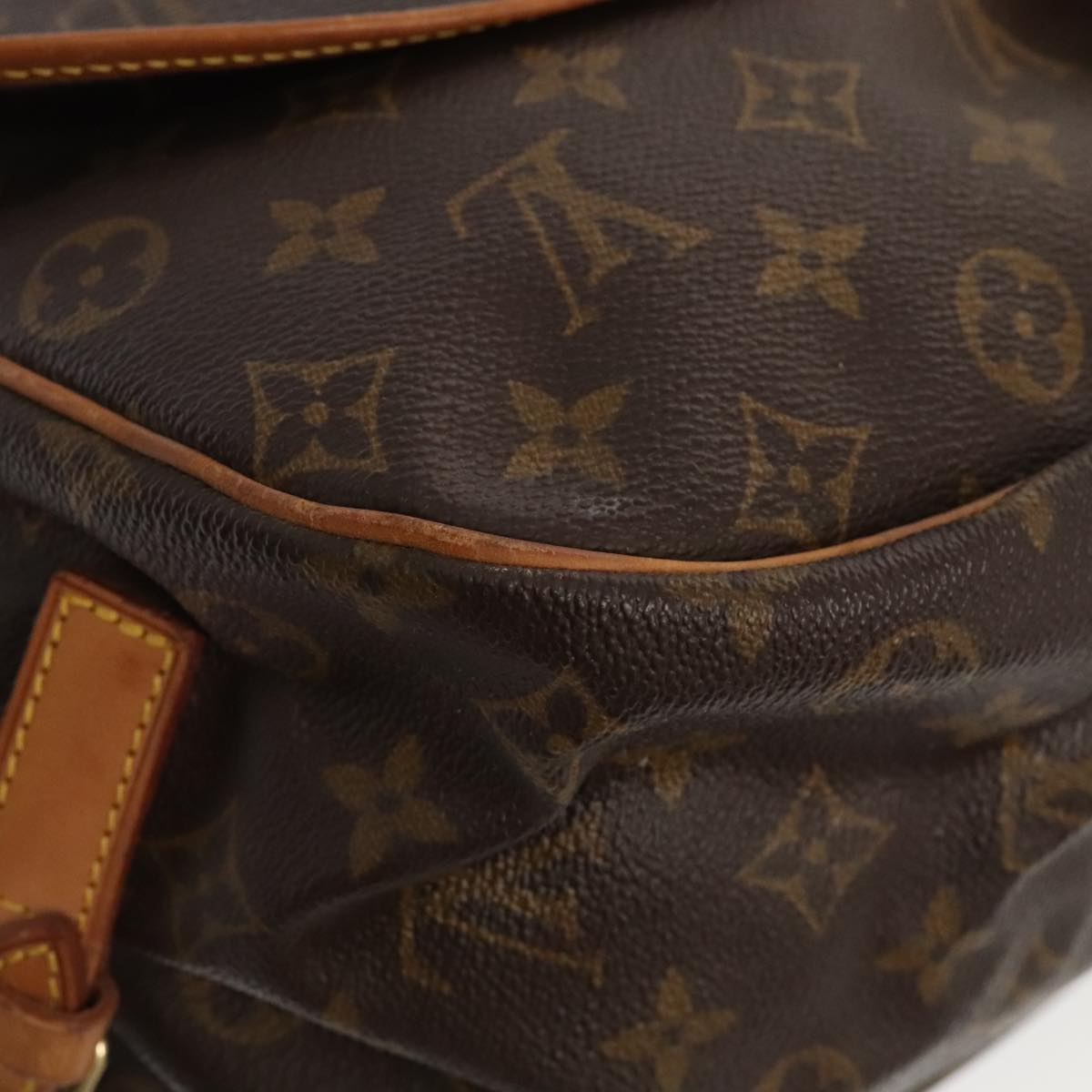 Louis Vuitton Saumur 35 Brown Canvas Shoulder Bag