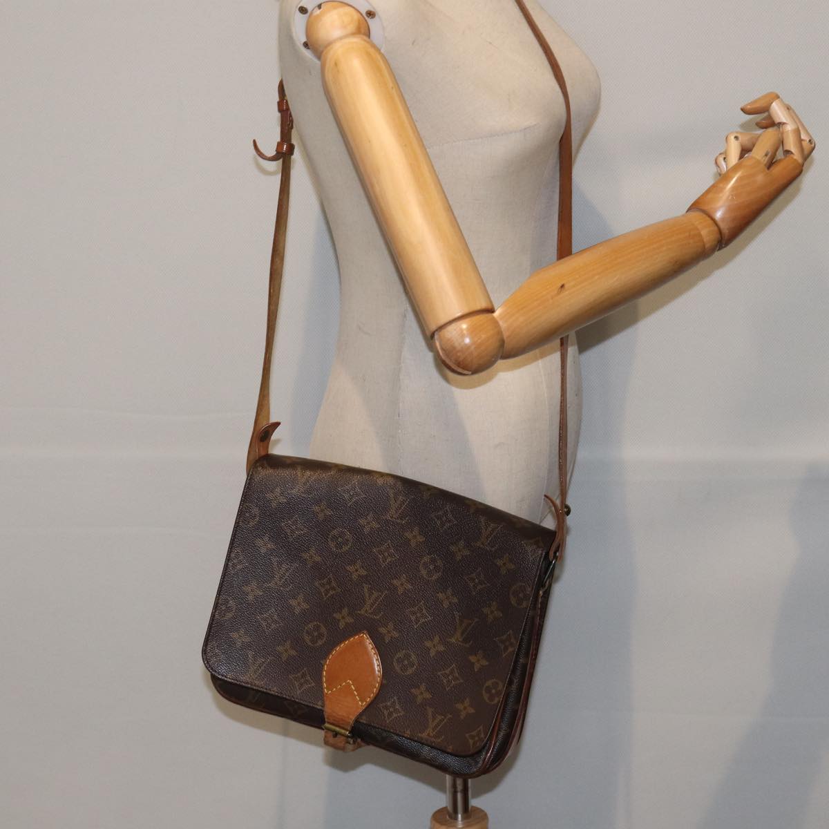 Louis Vuitton Cartouchière 26 Brown Canvas Shoulder Bag