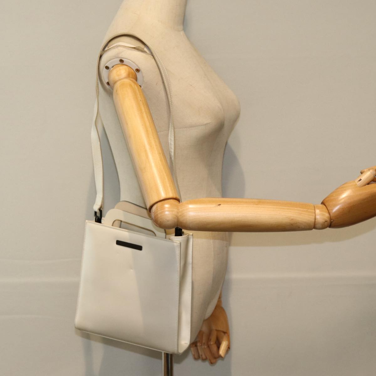 Gucci Jackie White Leather Handbag