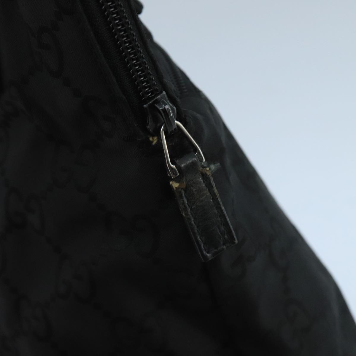 Gucci Gg Canvas Black Canvas Shoulder Bag