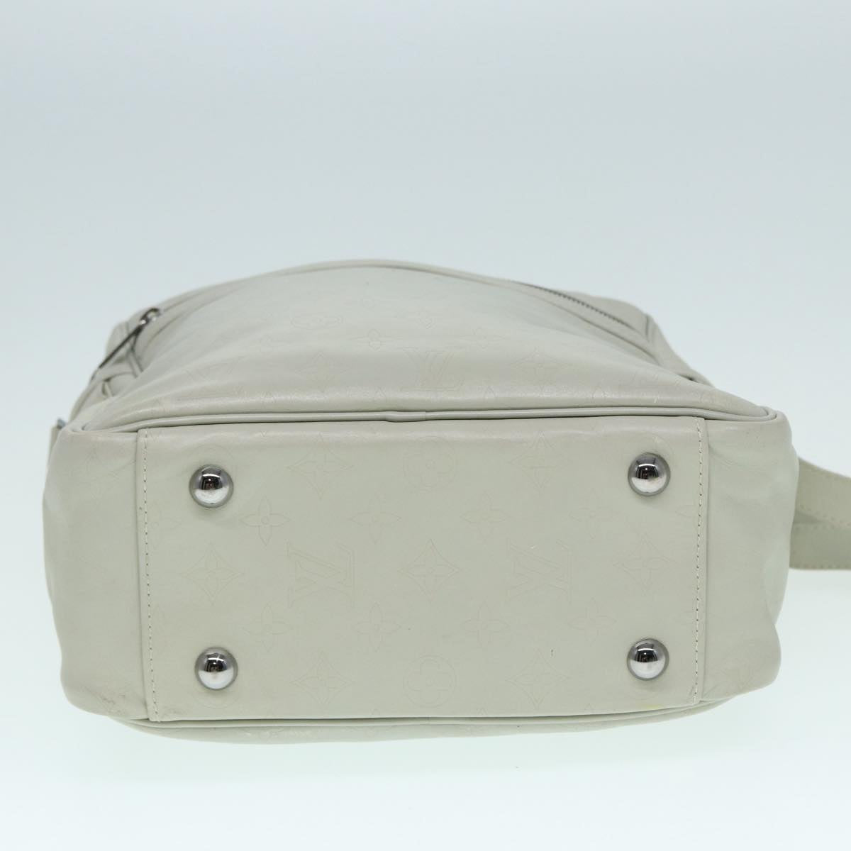 Louis Vuitton Clarckson White Leather Shoulder Bag