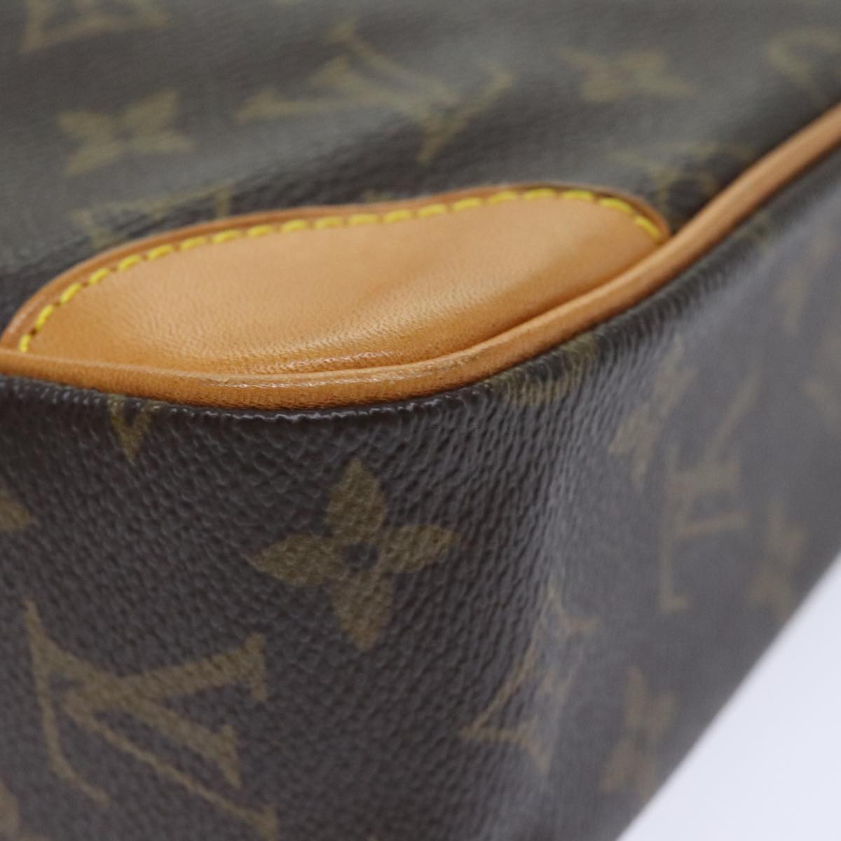 Louis Vuitton Compiegne 28 Brown Canvas Clutch Bag