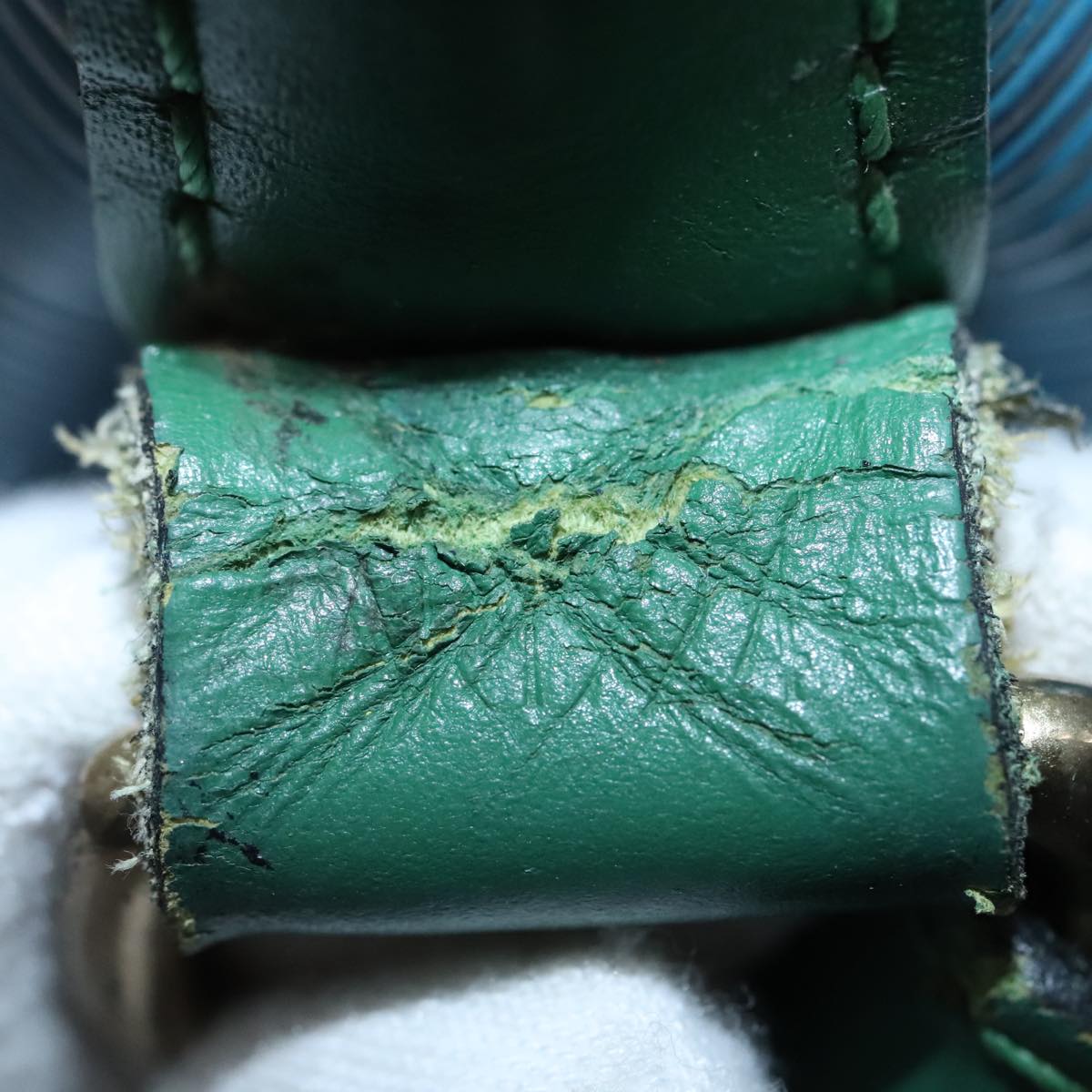 Louis Vuitton Noé Blue Leather Shoulder Bag