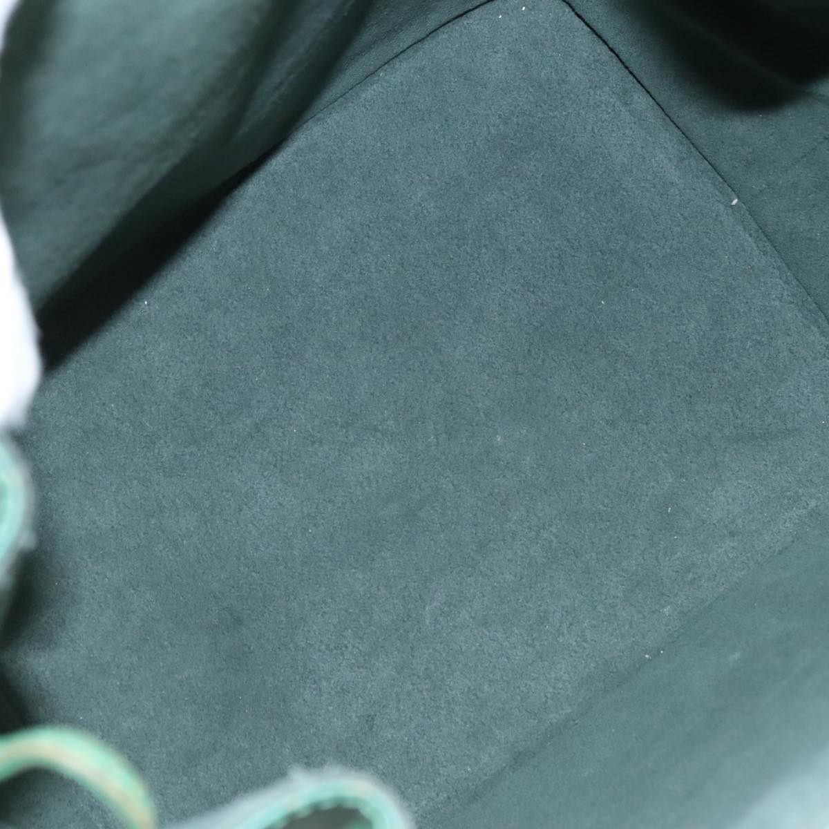 Louis Vuitton Noé Green Leather Shoulder Bag
