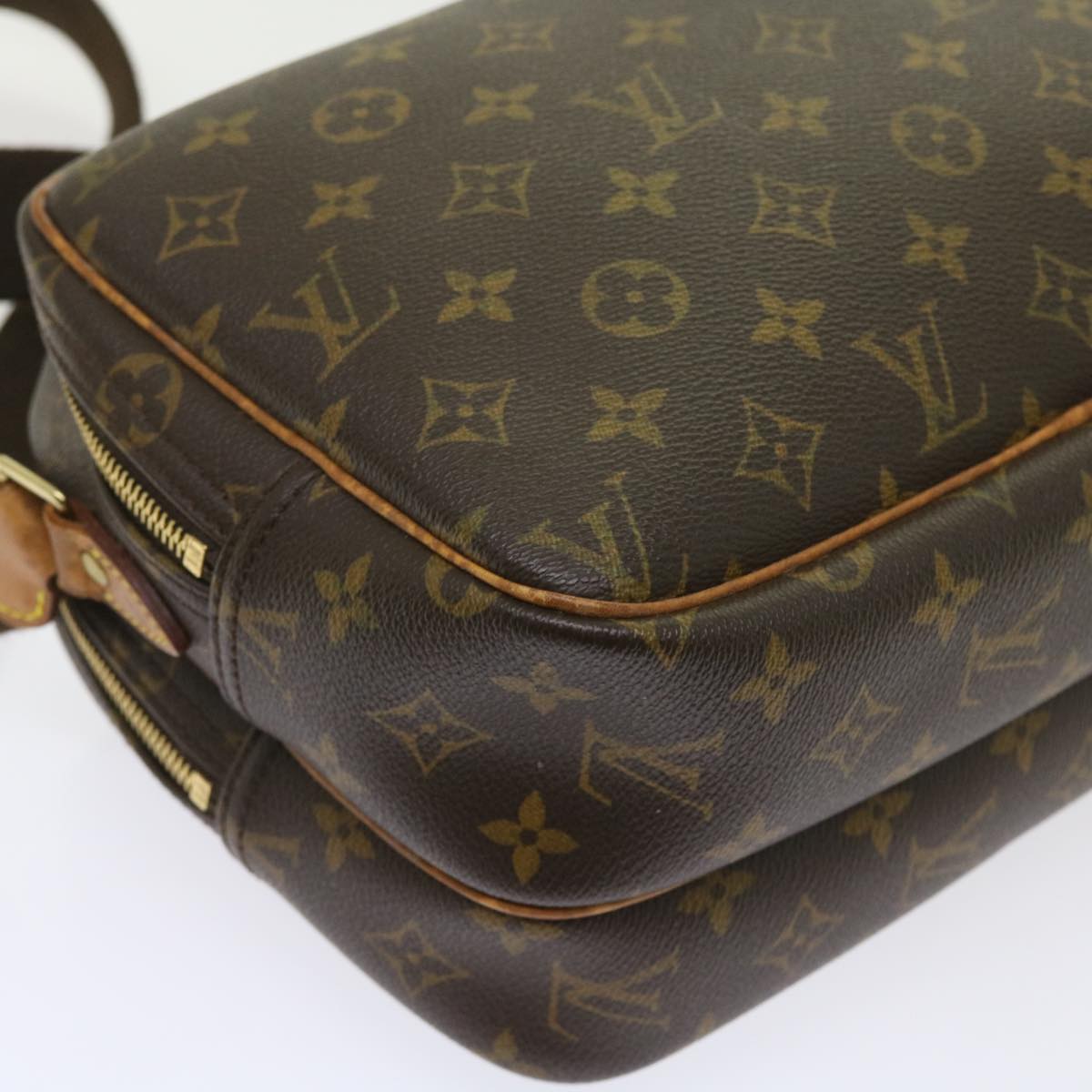 Louis Vuitton Reporter Brown Canvas Shoulder Bag