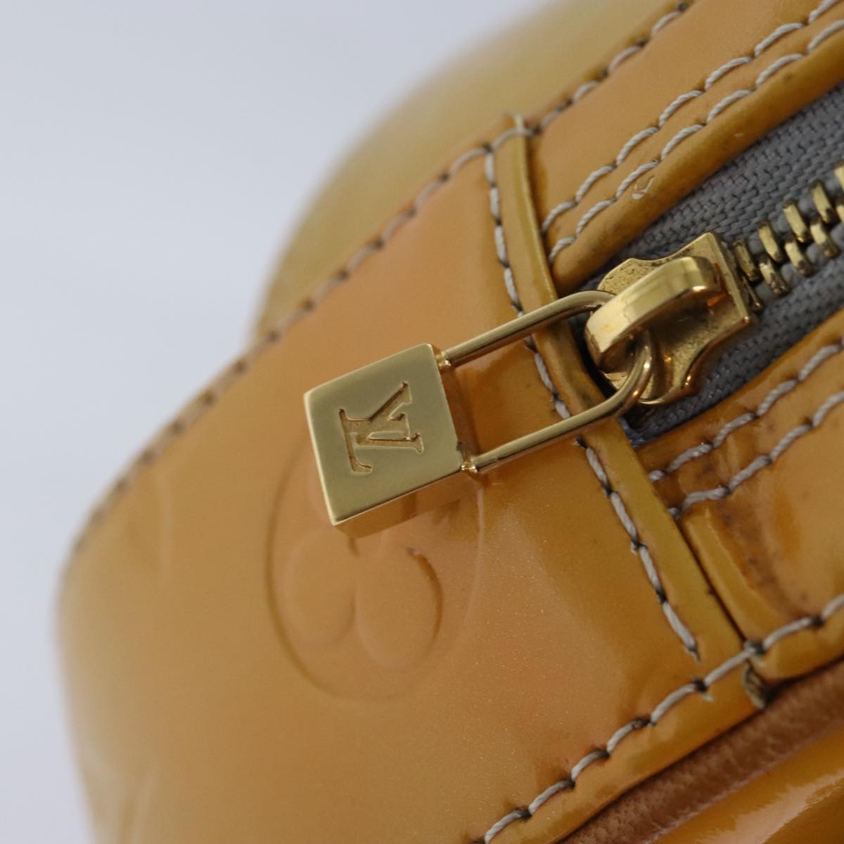 Louis Vuitton Fulton Beige Patent Leather Shoulder Bag