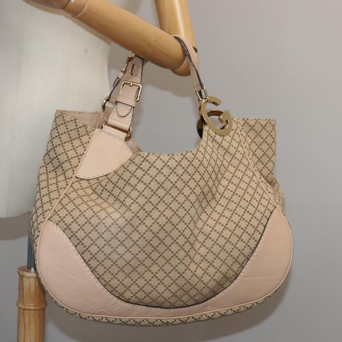 Gucci Charlotte Beige Canvas Shoulder Bag