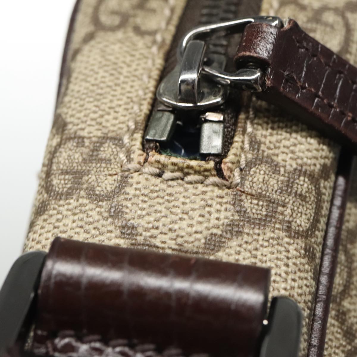 Gucci Gg Canvas Beige Canvas Shoulder Bag