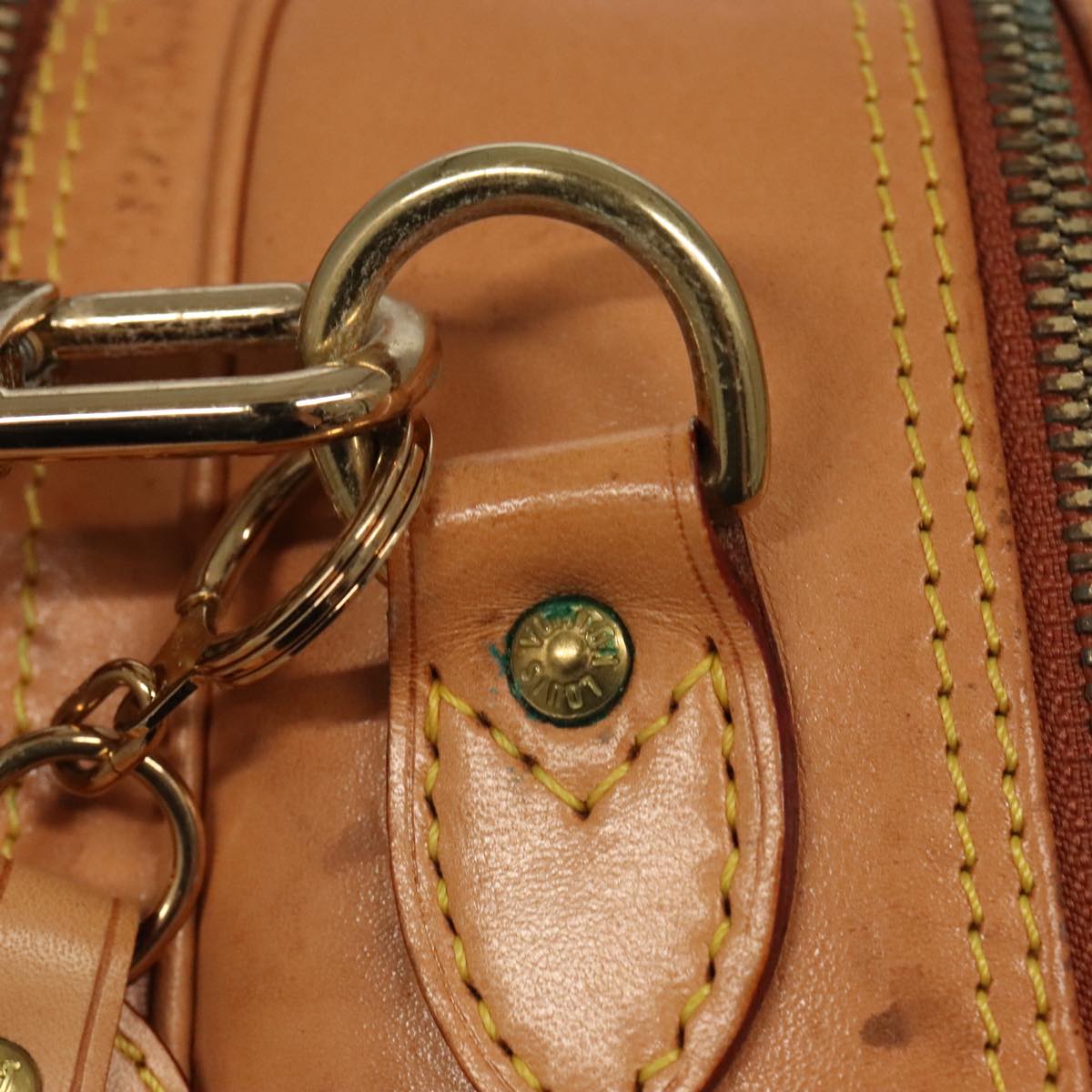 Louis Vuitton Reporter Beige Leather Shoulder Bag