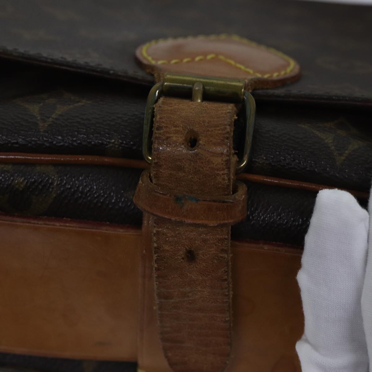 Louis Vuitton Cartouchière 26 Brown Canvas Shoulder Bag