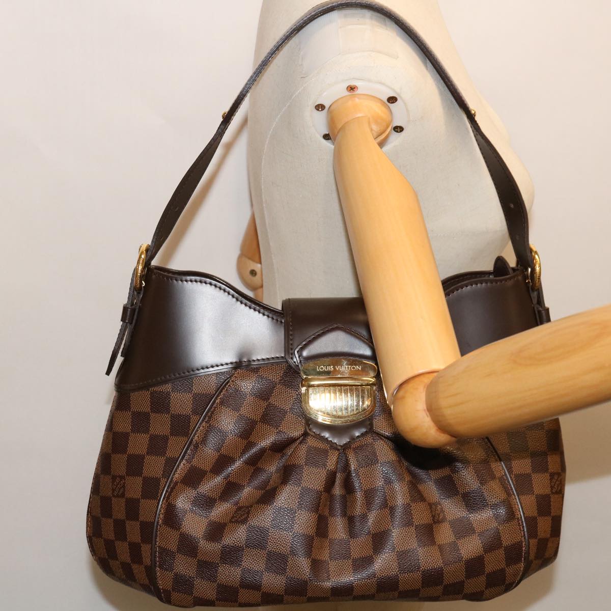 Louis Vuitton Sistina Brown Canvas Shoulder Bag