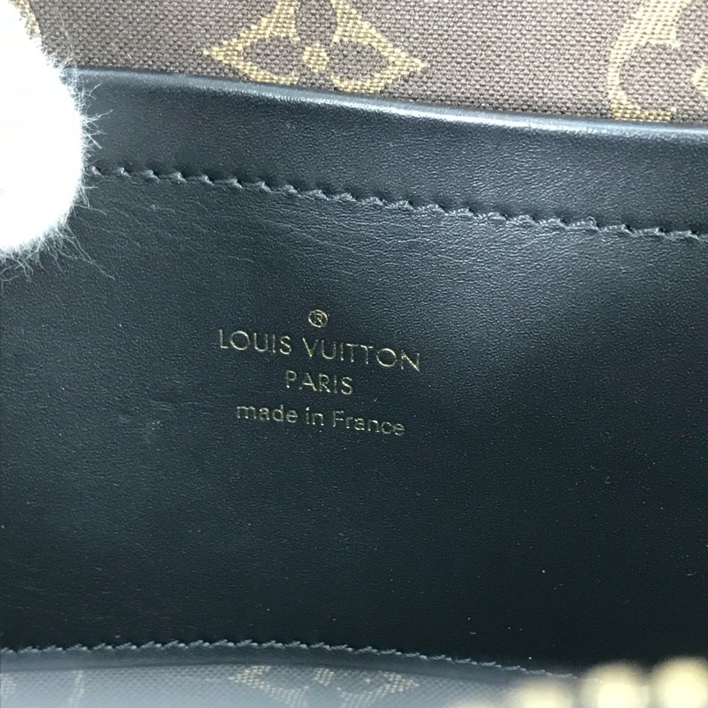 Louis Vuitton Black Leather Shoulder Bag