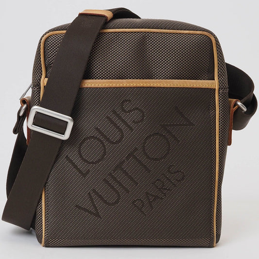 Louis Vuitton Earth Damier Geant Shoulder Bag ()