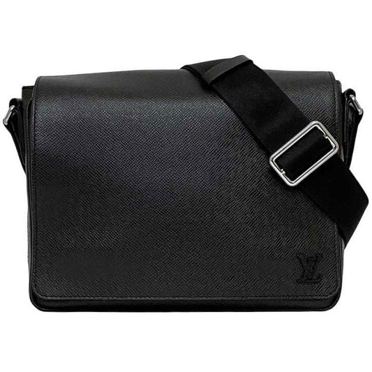 Louis Vuitton Black Noir Taiga Leather Leather Messenger Bag Shoulder Bag ()