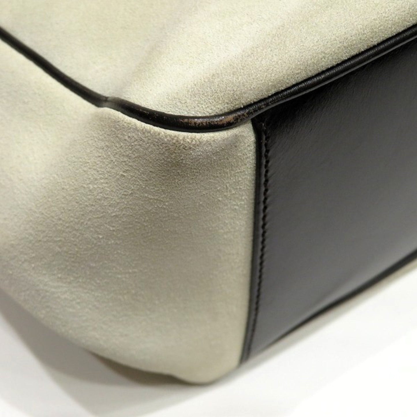 Gucci Ivory Suede Handbag