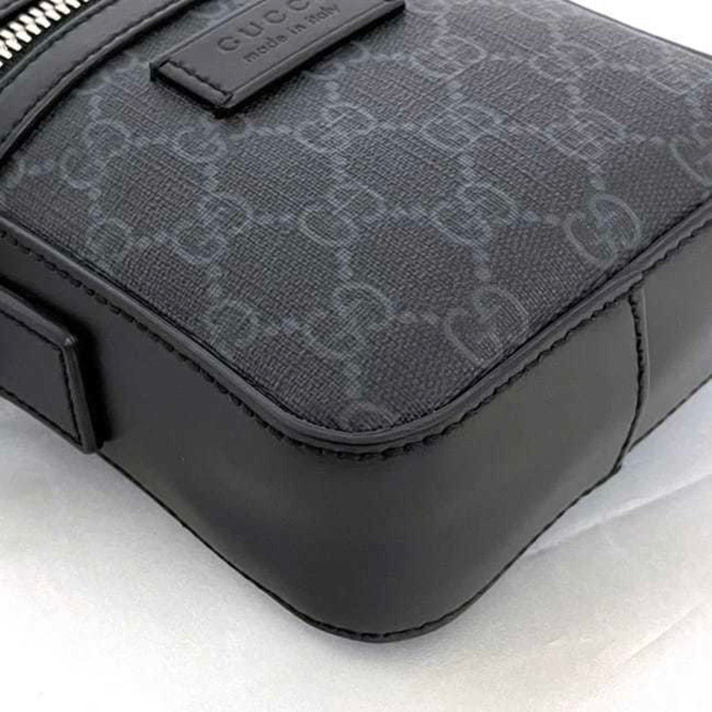 Gucci Black Gray Pvc Leather Pochette Shoulder Bag